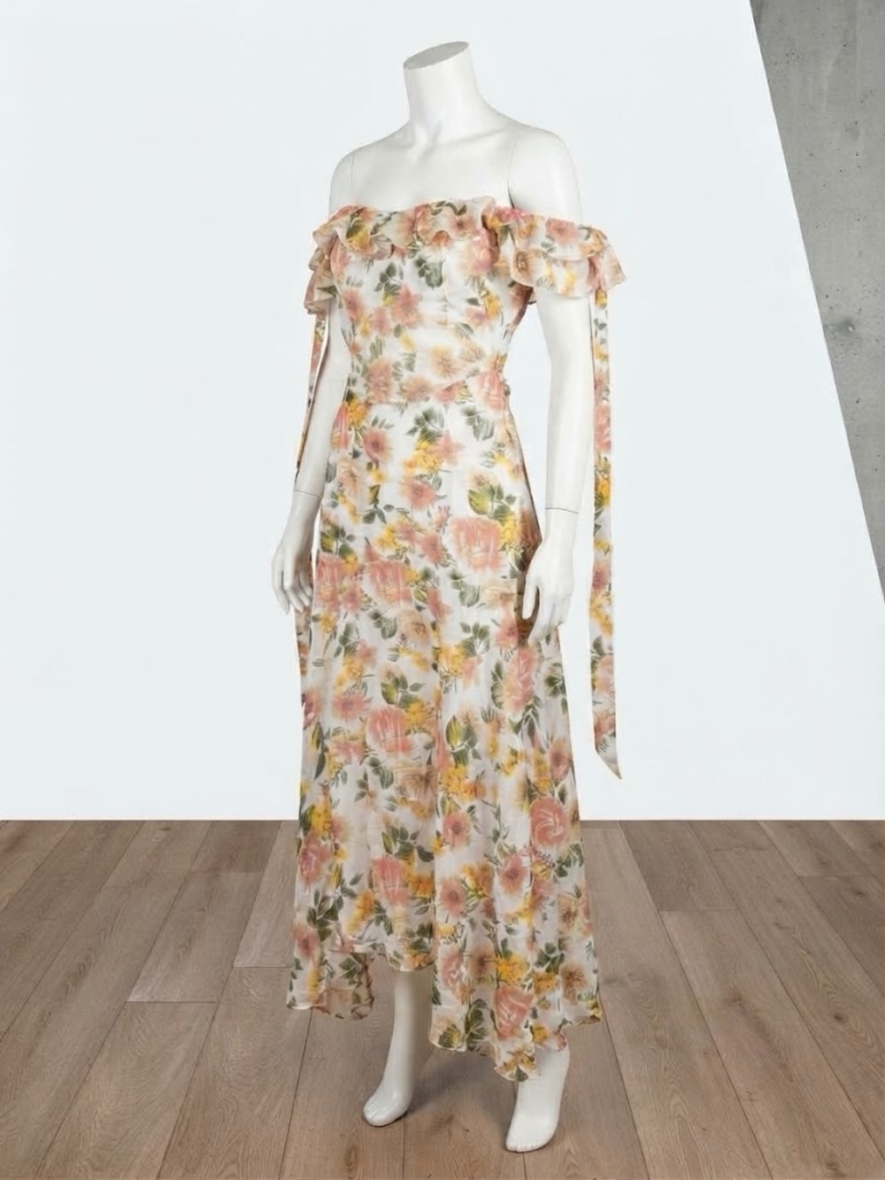 Petal & Pup Off-Shoulder Floral Maxi Dress in Peach & Cream